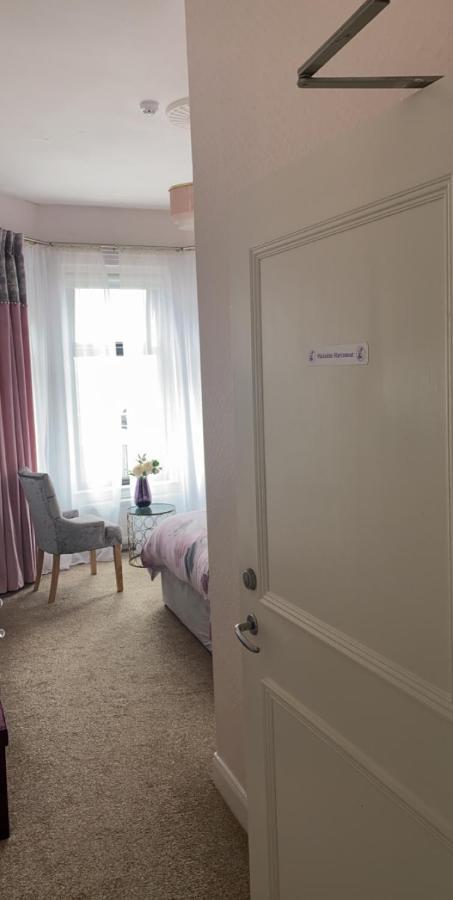Conlyn House Bed & Breakfast นิวคาสเซิล ภายนอก รูปภาพ